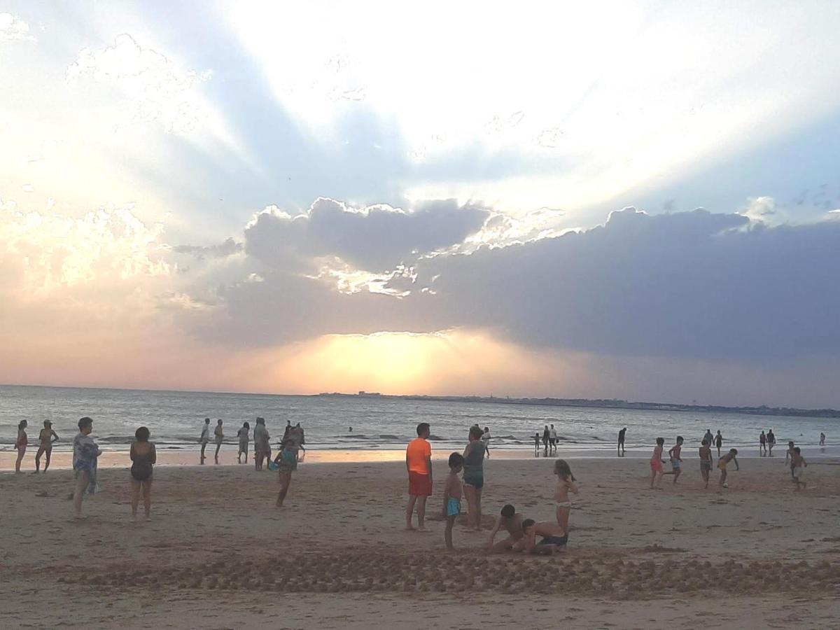 Vivienda Vistahermosa Playa El Puerto de Santa María Εξωτερικό φωτογραφία